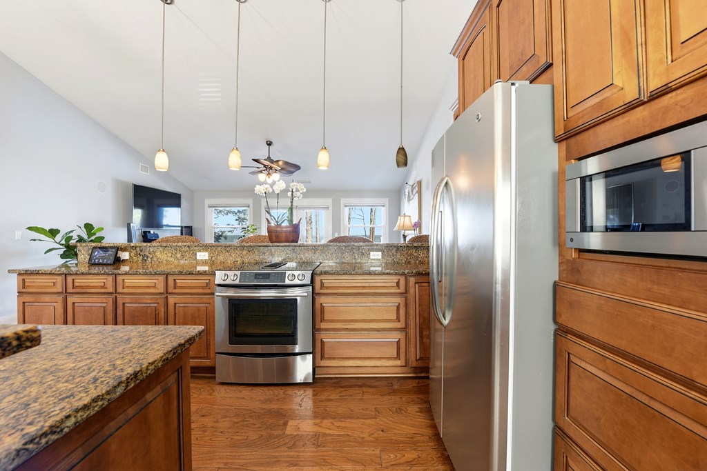 1809 E Gulf Beach Dr, St. George Island 32328