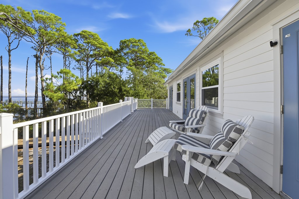 1809 E Gulf Beach Dr, St. George Island 32328