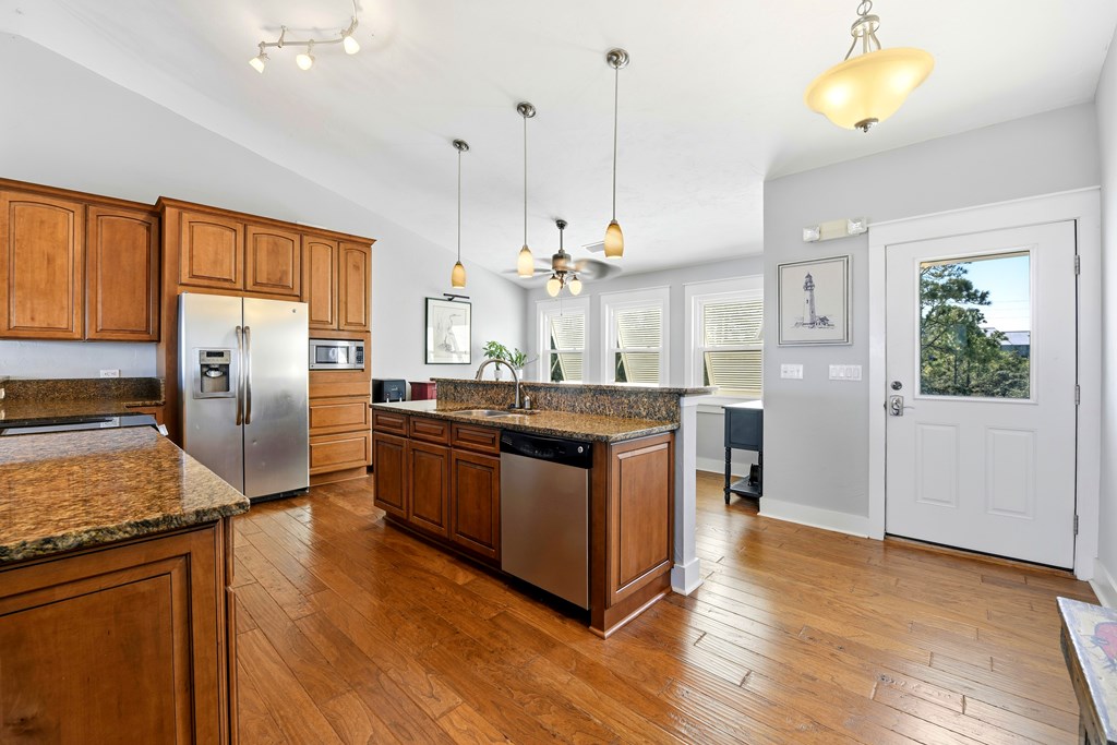 1809 E Gulf Beach Dr, St. George Island 32328