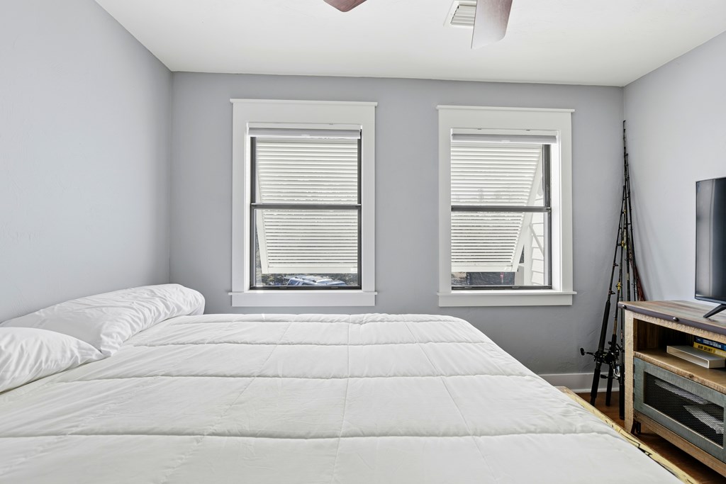 1809 E Gulf Beach Dr, St. George Island 32328