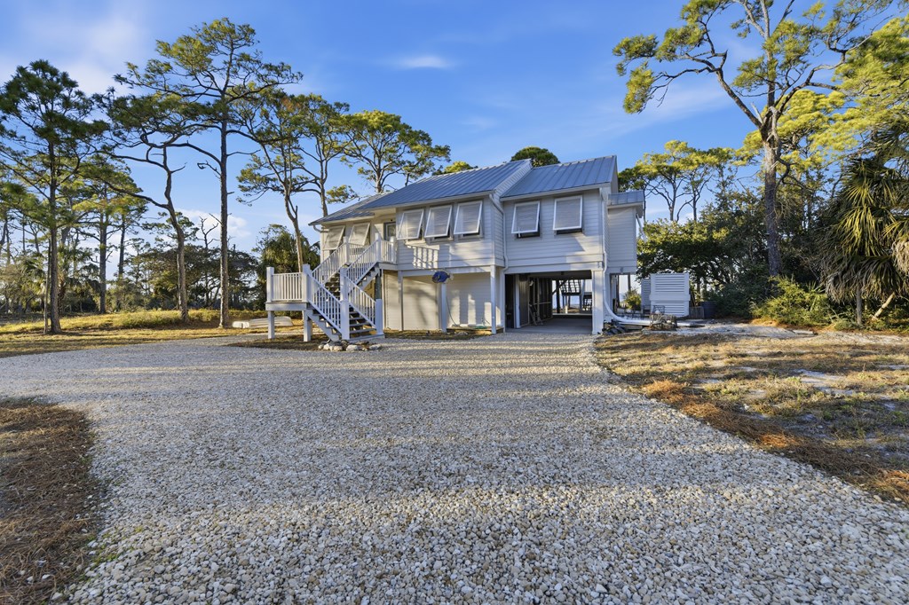 1809 E Gulf Beach Dr, St. George Island 32328