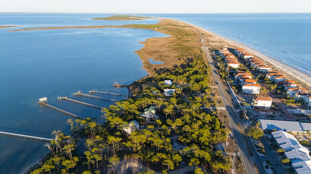 1809 E Gulf Beach Dr, St. George Island 32328