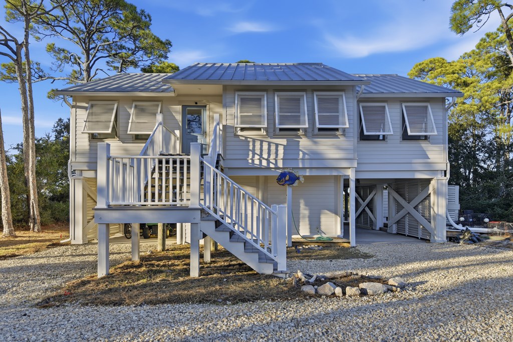 1809 E Gulf Beach Dr, St. George Island 32328