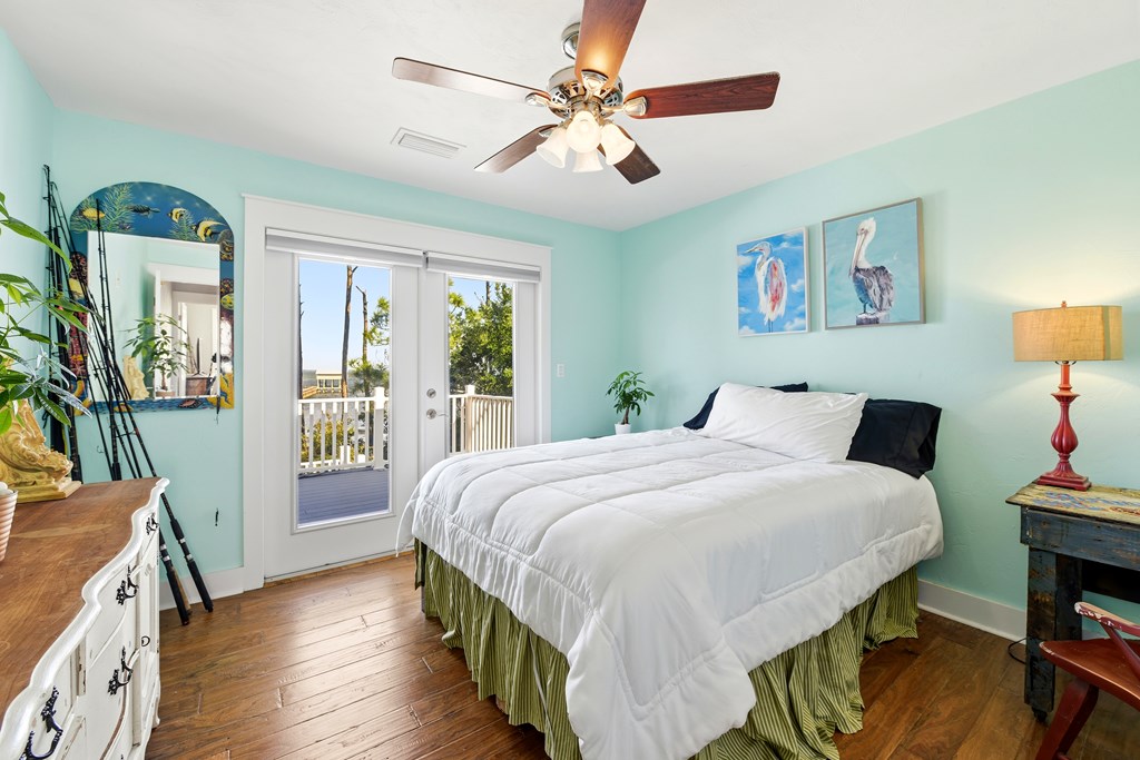 1809 E Gulf Beach Dr, St. George Island 32328