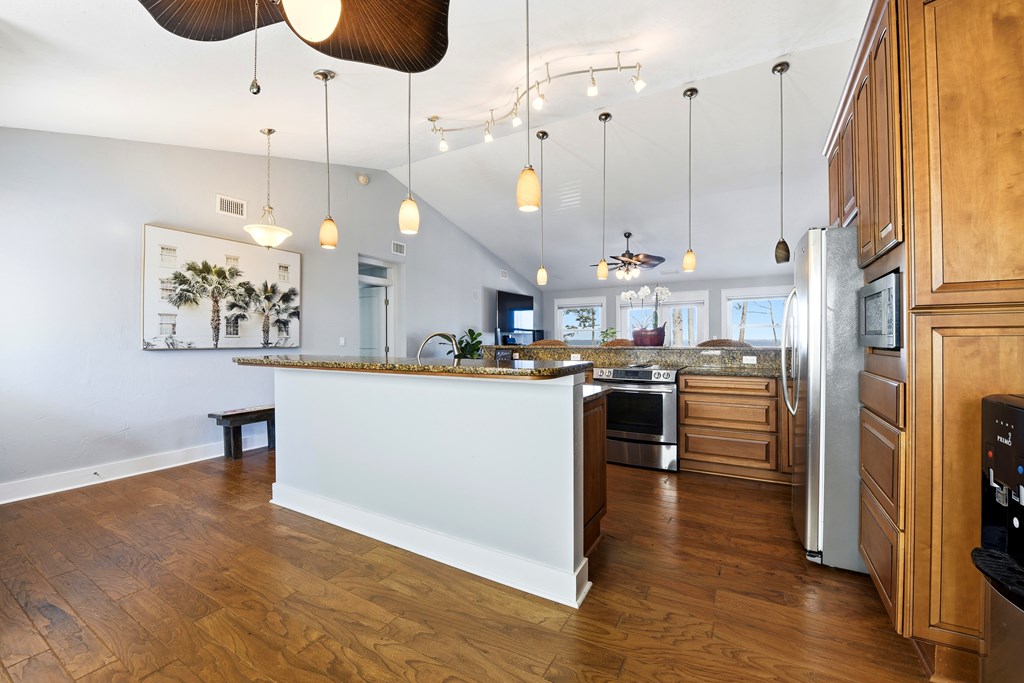 1809 E Gulf Beach Dr, St. George Island 32328