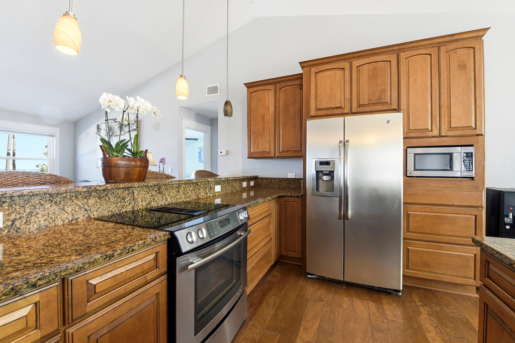 1809 E Gulf Beach Dr, St. George Island 32328