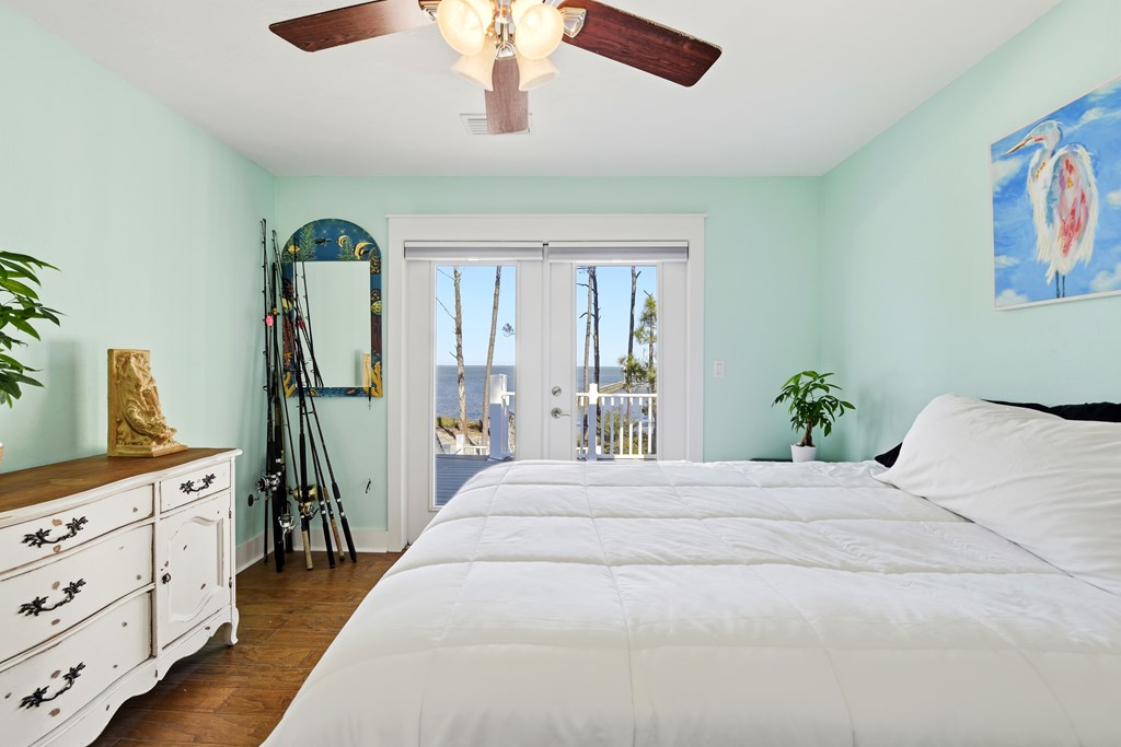 1809 E Gulf Beach Dr, St. George Island 32328