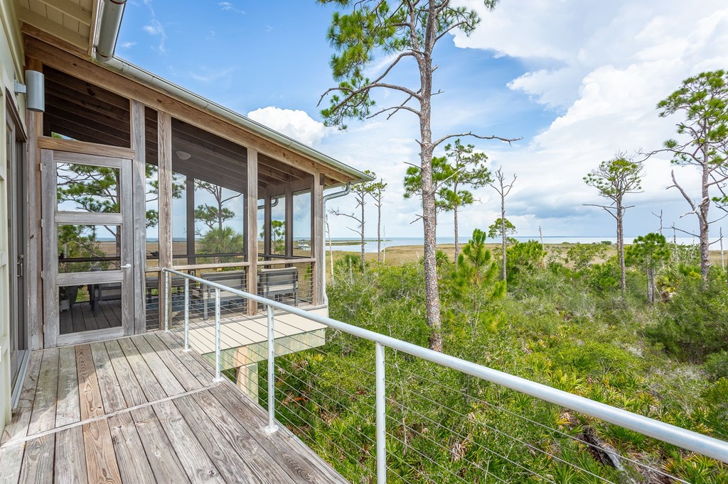 1723 Kingfisher Rd, St. George Island 32328