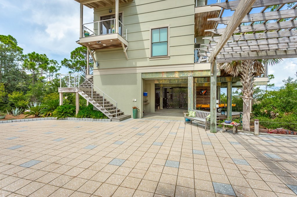 1723 Kingfisher Rd, St. George Island 32328