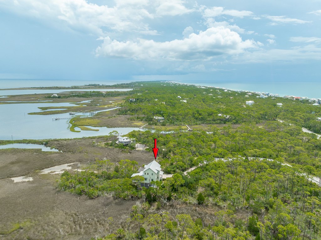 1723 Kingfisher Rd, St. George Island 32328