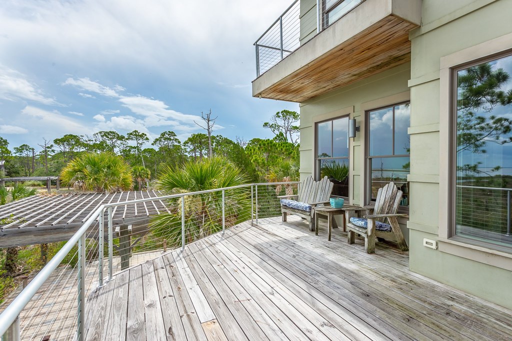 1723 Kingfisher Rd, St. George Island 32328