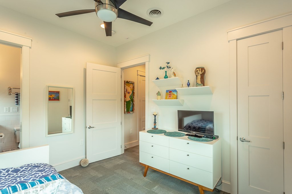 1723 Kingfisher Rd, St. George Island 32328