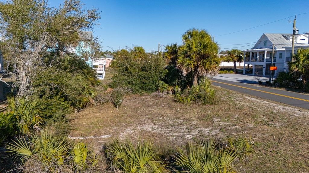 7512 Highway 98, Port St. Joe 32456