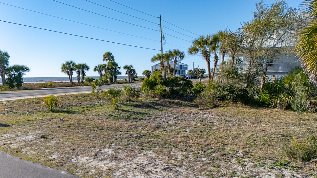 7512 Highway 98, Port St. Joe 32456