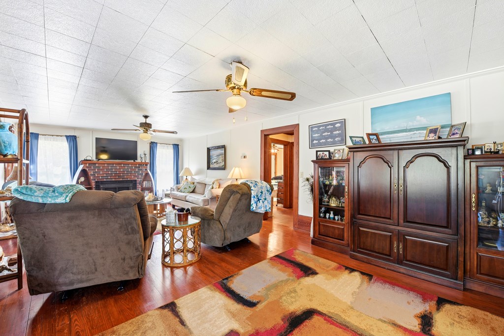 1115 Tallahassee St, 32322