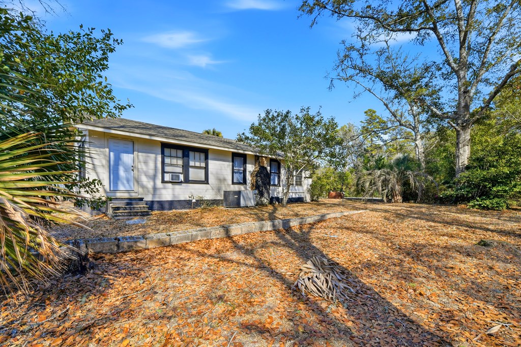 1115 Tallahassee St, 32322