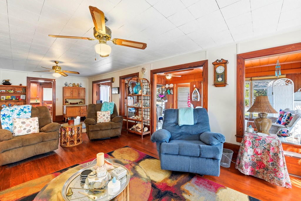 1115 Tallahassee St, 32322