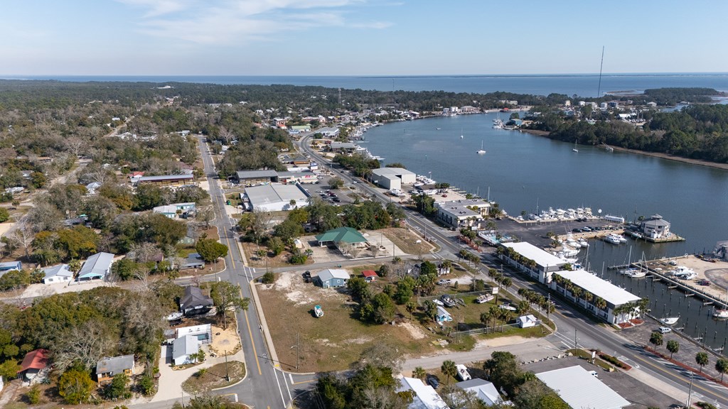 1115 Tallahassee St, 32322