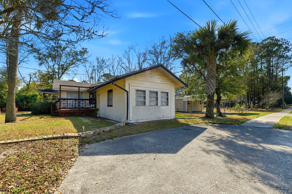 1115 Tallahassee St, 32322