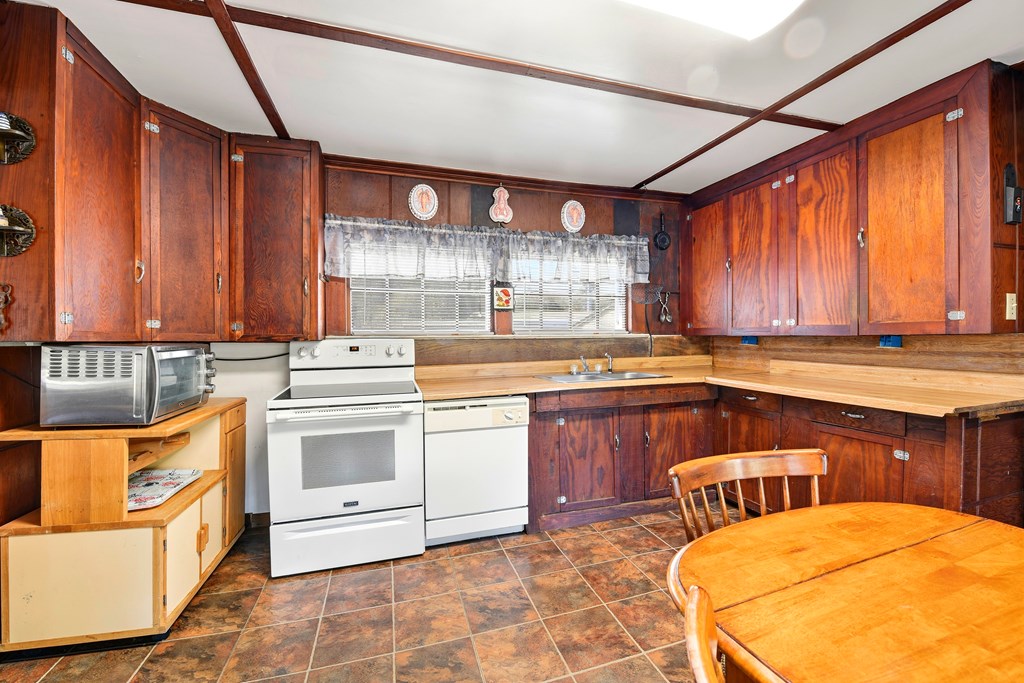 1115 Tallahassee St, 32322