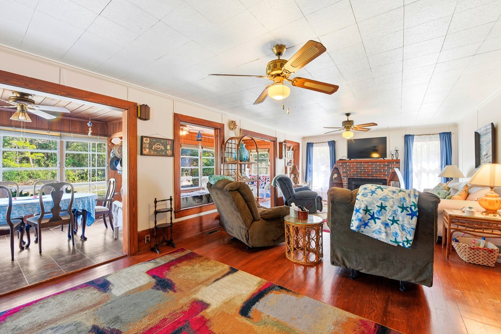 1115 Tallahassee St, 32322