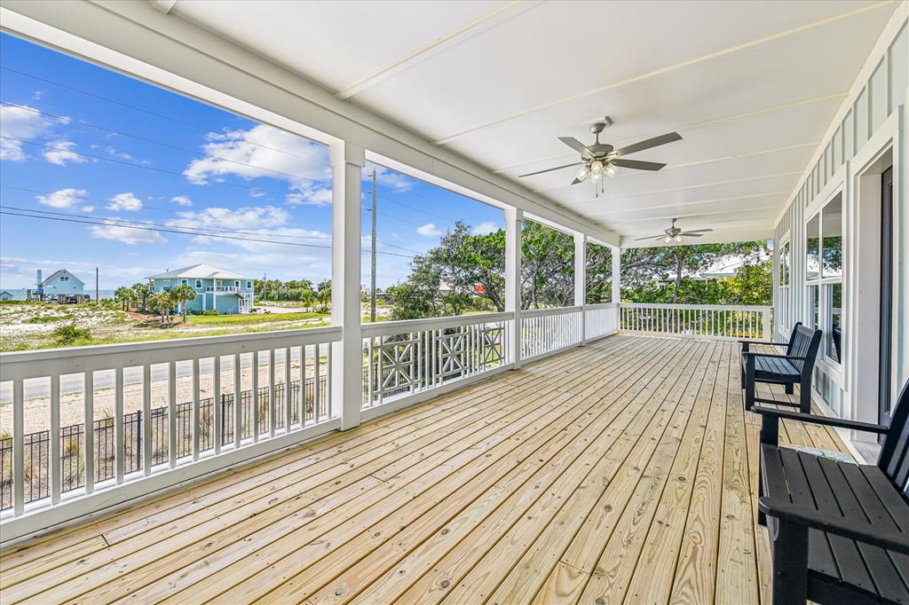 617 W Gulf Beach Dr, St. George Island 32328