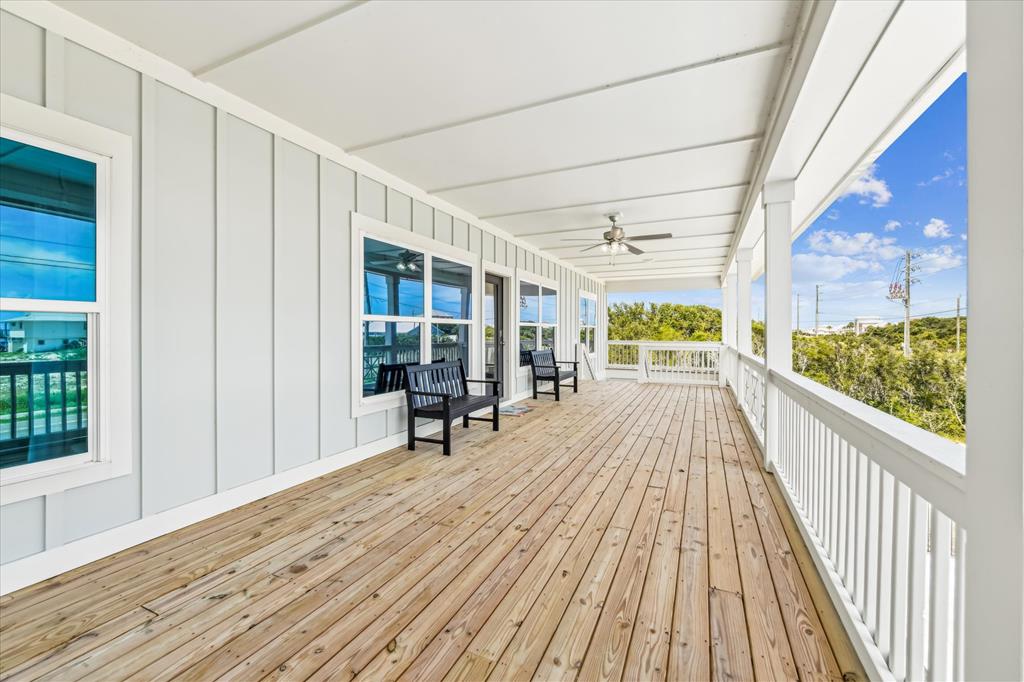 617 W Gulf Beach Dr, St. George Island 32328