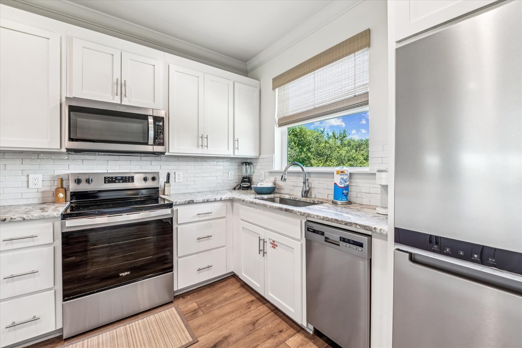 617 W Gulf Beach Dr, St. George Island 32328