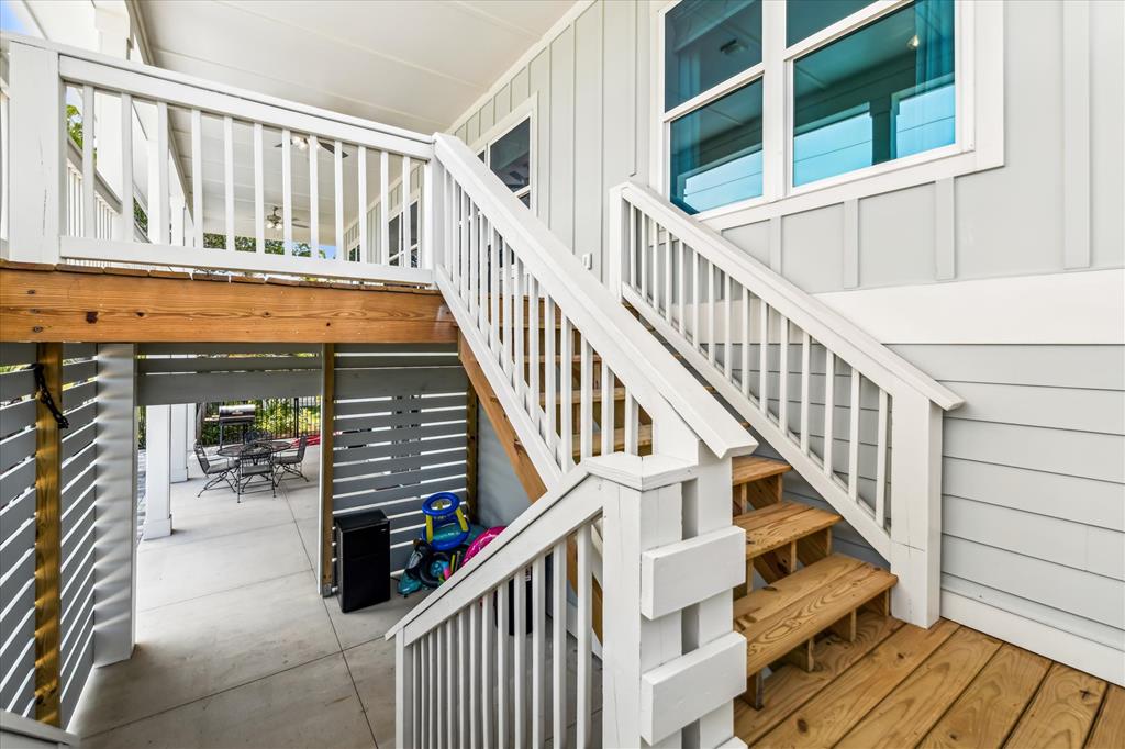 617 W Gulf Beach Dr, St. George Island 32328