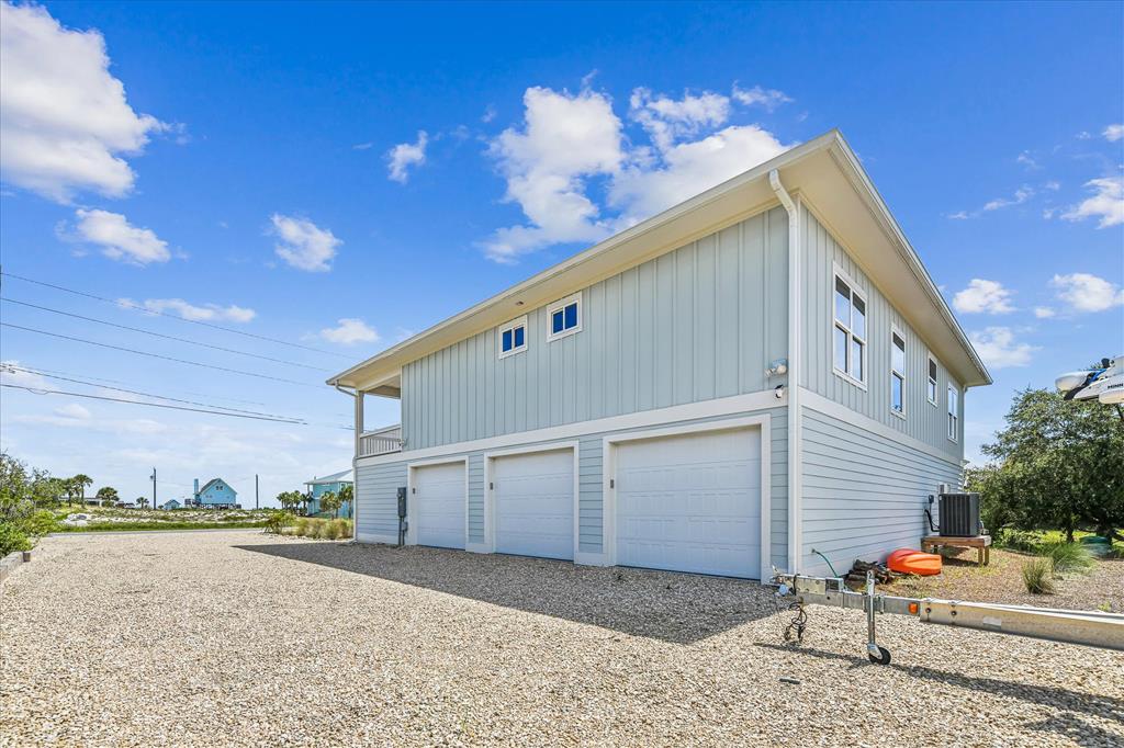 617 W Gulf Beach Dr, St. George Island 32328