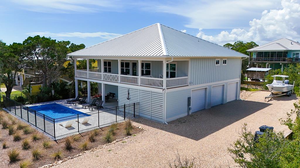 617 W Gulf Beach Dr, St. George Island 32328