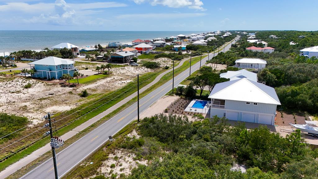 617 W Gulf Beach Dr, St. George Island 32328