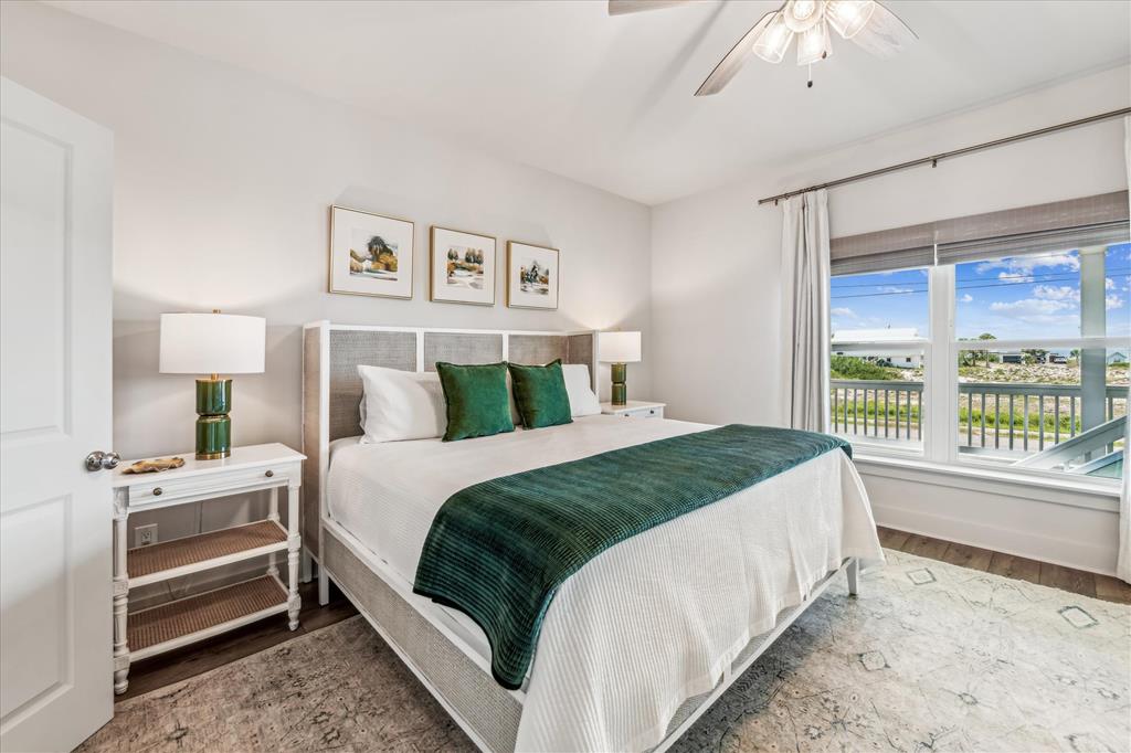 617 W Gulf Beach Dr, St. George Island 32328