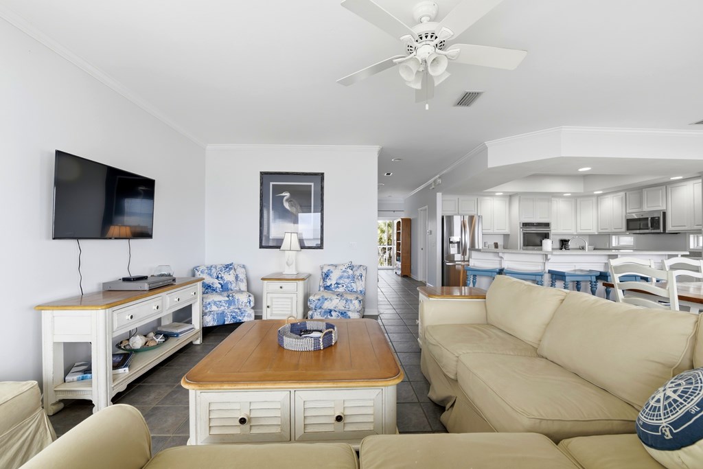 2248 Sailfish Dr, St. George Island 32328