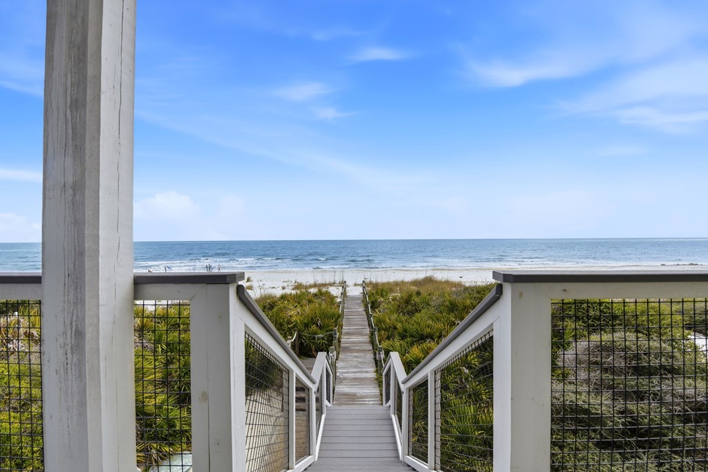 2248 Sailfish Dr, St. George Island 32328