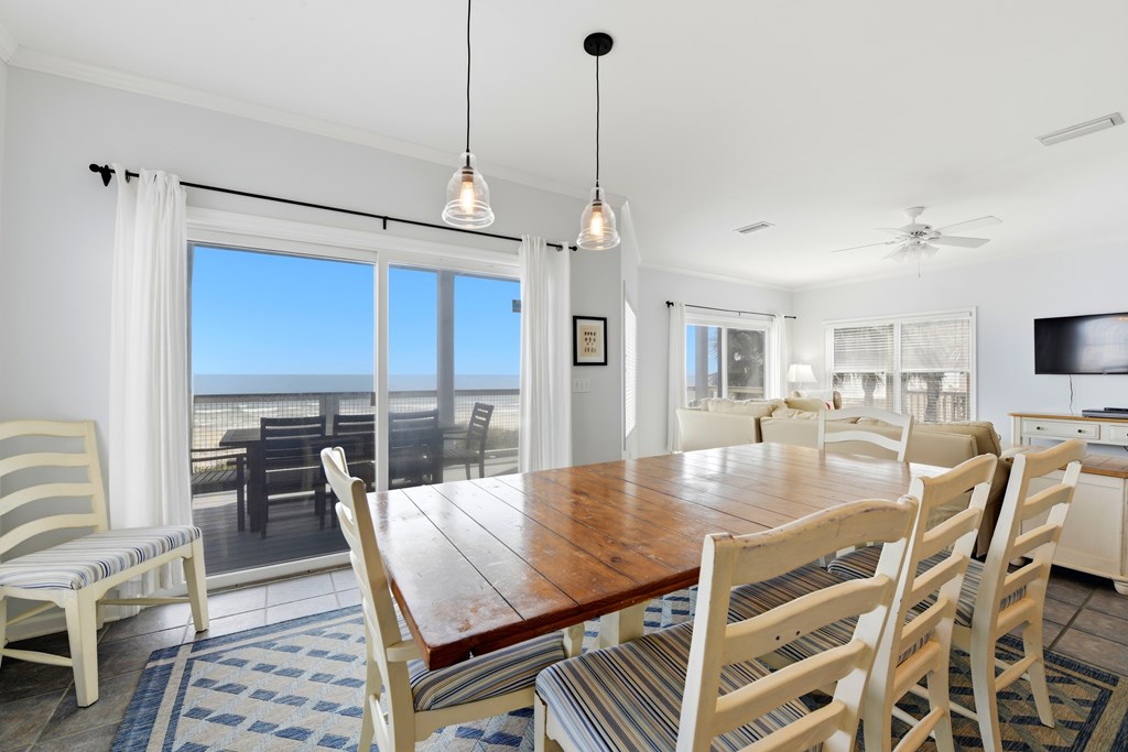 2248 Sailfish Dr, St. George Island 32328