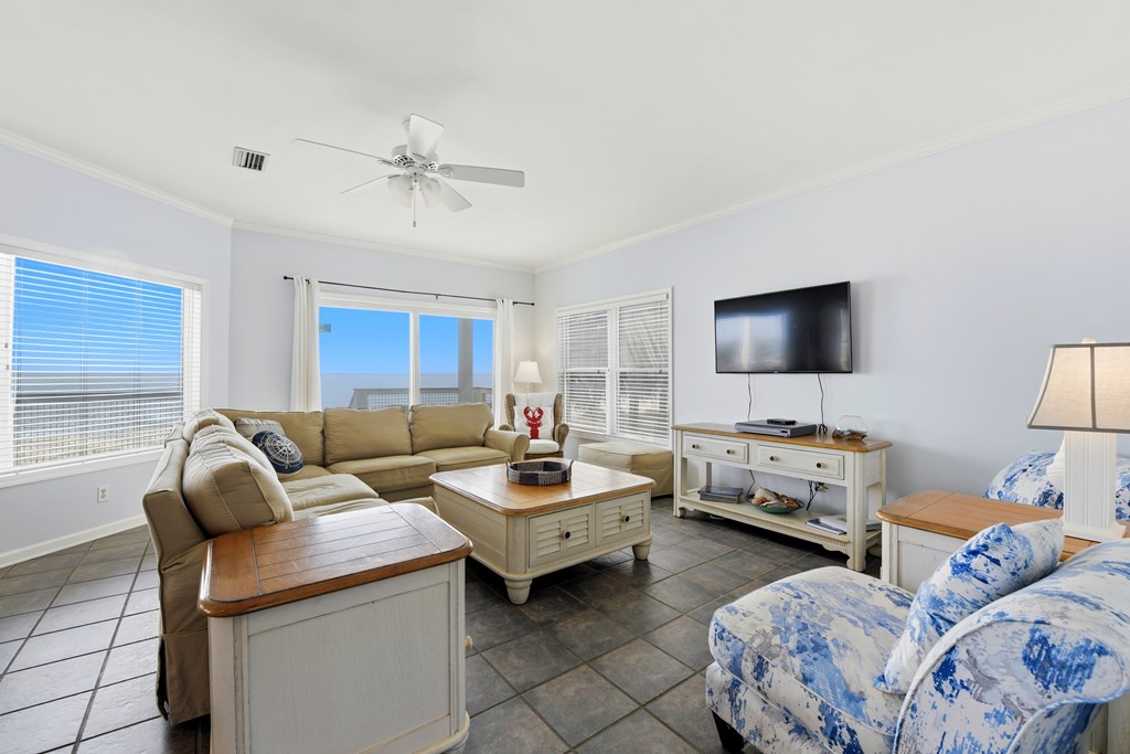 2248 Sailfish Dr, St. George Island 32328