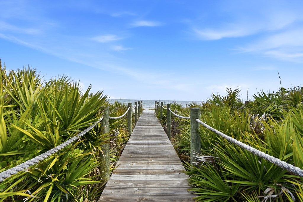 2248 Sailfish Dr, St. George Island 32328