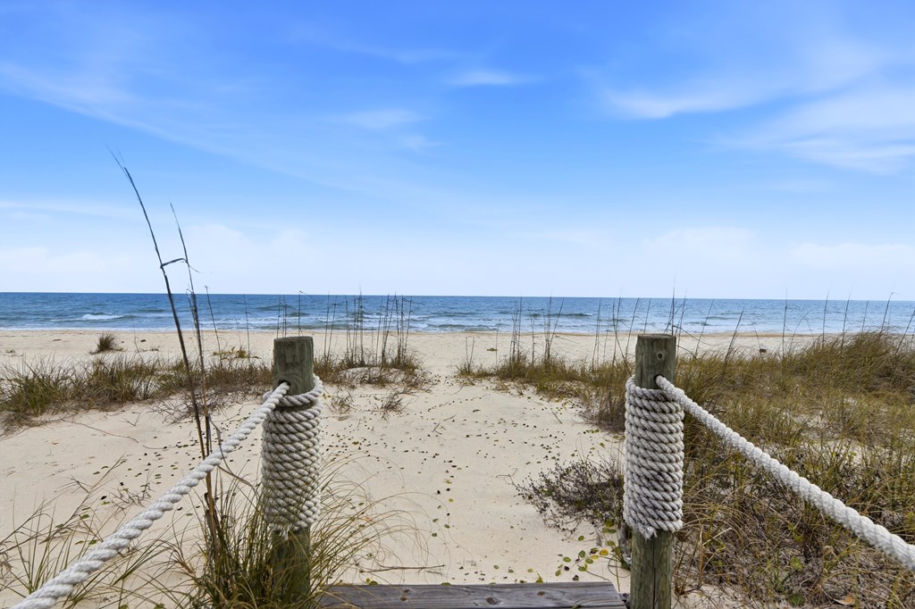 2248 Sailfish Dr, St. George Island 32328