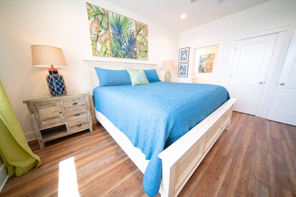 557 W Gulf Beach Dr, St. George Island 32328