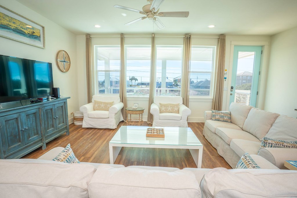 557 W Gulf Beach Dr, St. George Island 32328