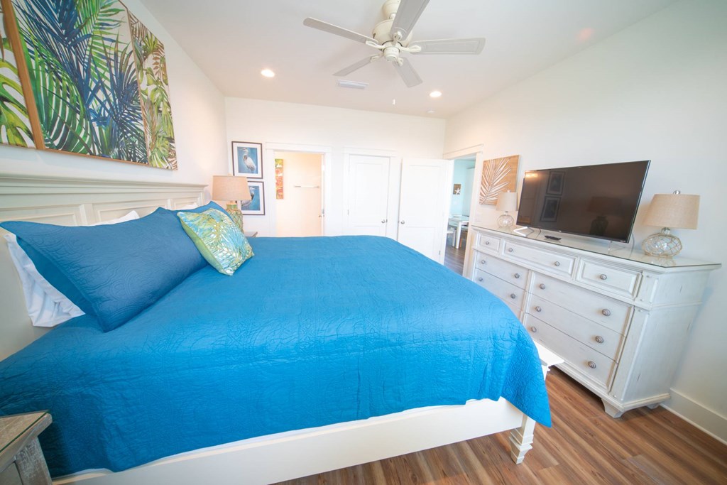 557 W Gulf Beach Dr, St. George Island 32328