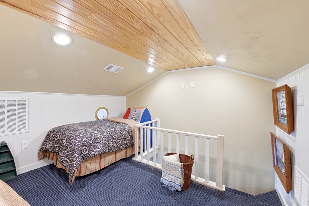 1760 E Gulf Beach Dr, St. George Island 32328