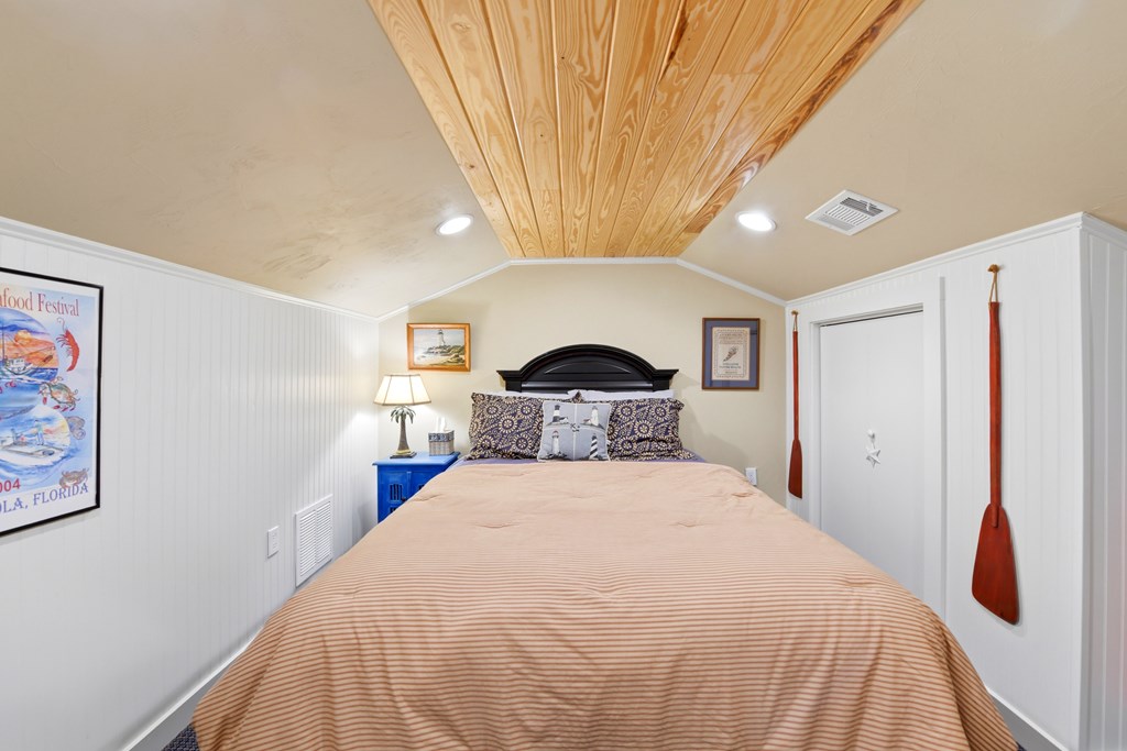 1760 E Gulf Beach Dr, St. George Island 32328