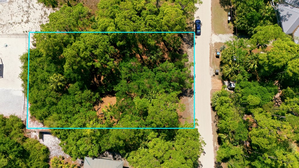 840 E Pine Ave, St. George Island 32328