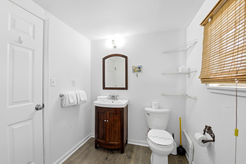 1048 W Bay Shore Dr, St. George Island 32328