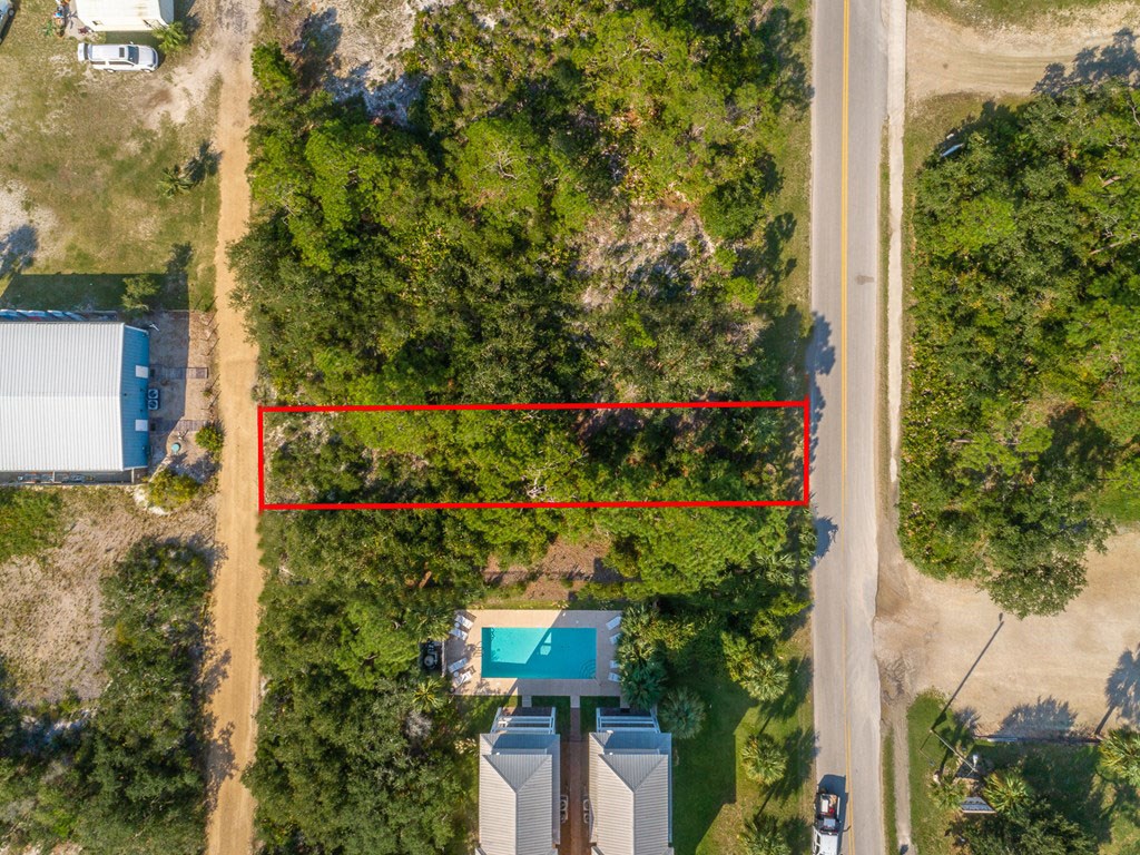 232 E Pine Ave, St. George Island 32328