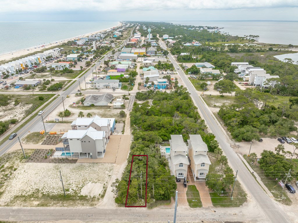 244 3rd St E, St. George Island 32328