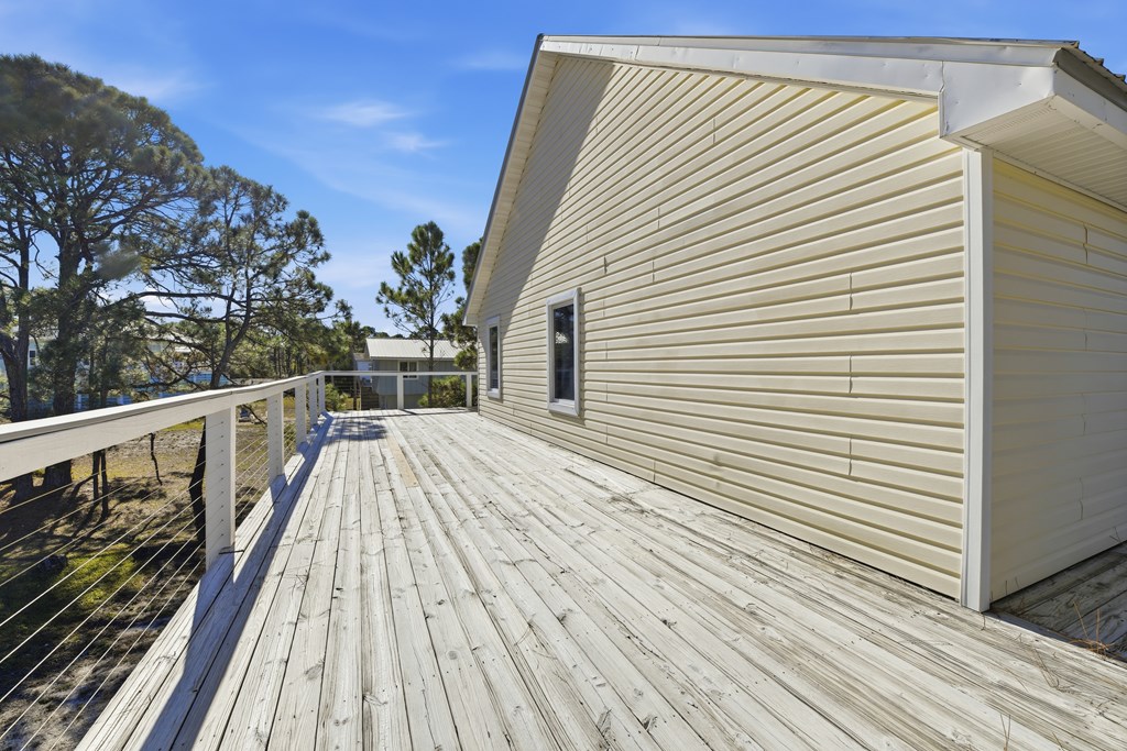 325 Marks St, St. George Island 32328
