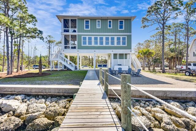 451 Sawyer St, St. George Island 32328
